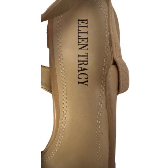 Ellen Tracy Kitten Heel Two Tone Pump - Picture 3 of 7